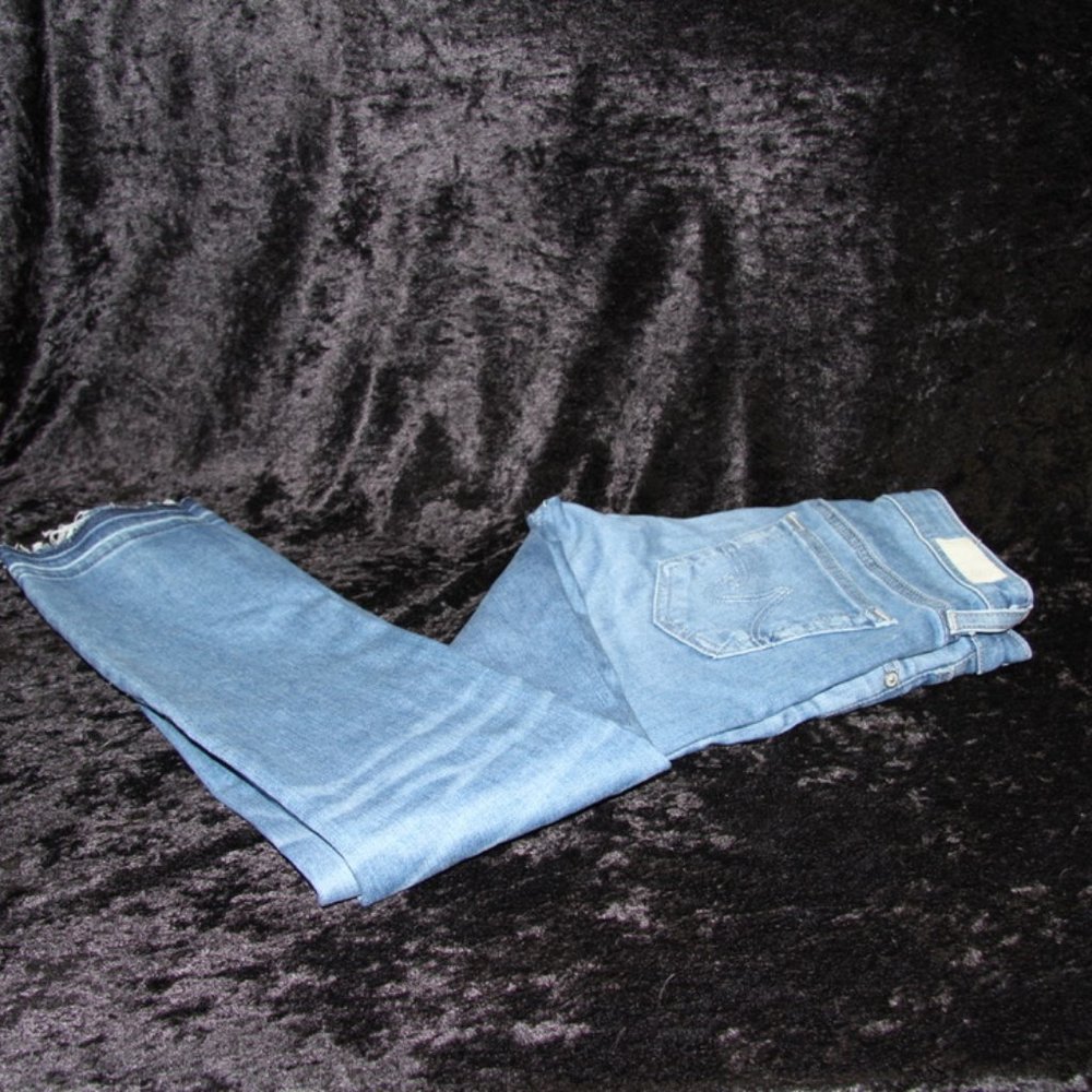 AG Jeans Stilt Cigarette Crop Size 24 - Picture 3 of 10